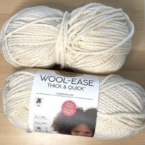 Lion Brand Wool-Ease Solid Fisherman Cream Ivory